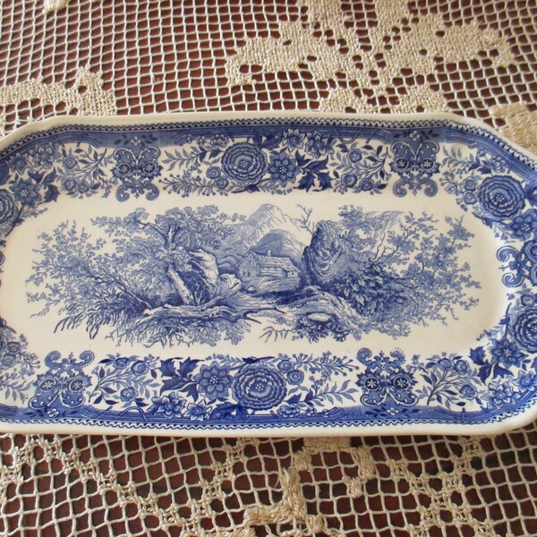 Kuchenplatte, Stollenplatte 34 cm x 16 cm , vintage,  Villeroy & Boch , Burgenland blau