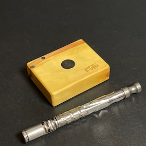 Yellowheart #3796 - Futo Magnet Stand - DynaVap Stand