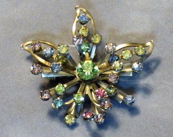 VTG Flower Spray/Spritz BROOCH PIN Pastel Rhinestones & Silvertone