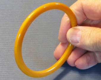 Vtg Butterscotch BAKELITE BANGLE BRACELET Rounded Spacer Tested