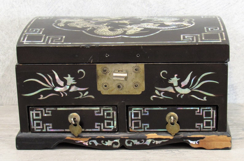 Mirrored Lid 2 Drawers Inlaid AbaloneMother of Pearl in DragonBirdGreek Key Designs Silk-Lined VTG Chinese JEWELRY BOX