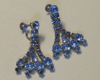 VTG Blue Rhinestone Drop DANGLE EARRINGS Silvertone Screw Backs