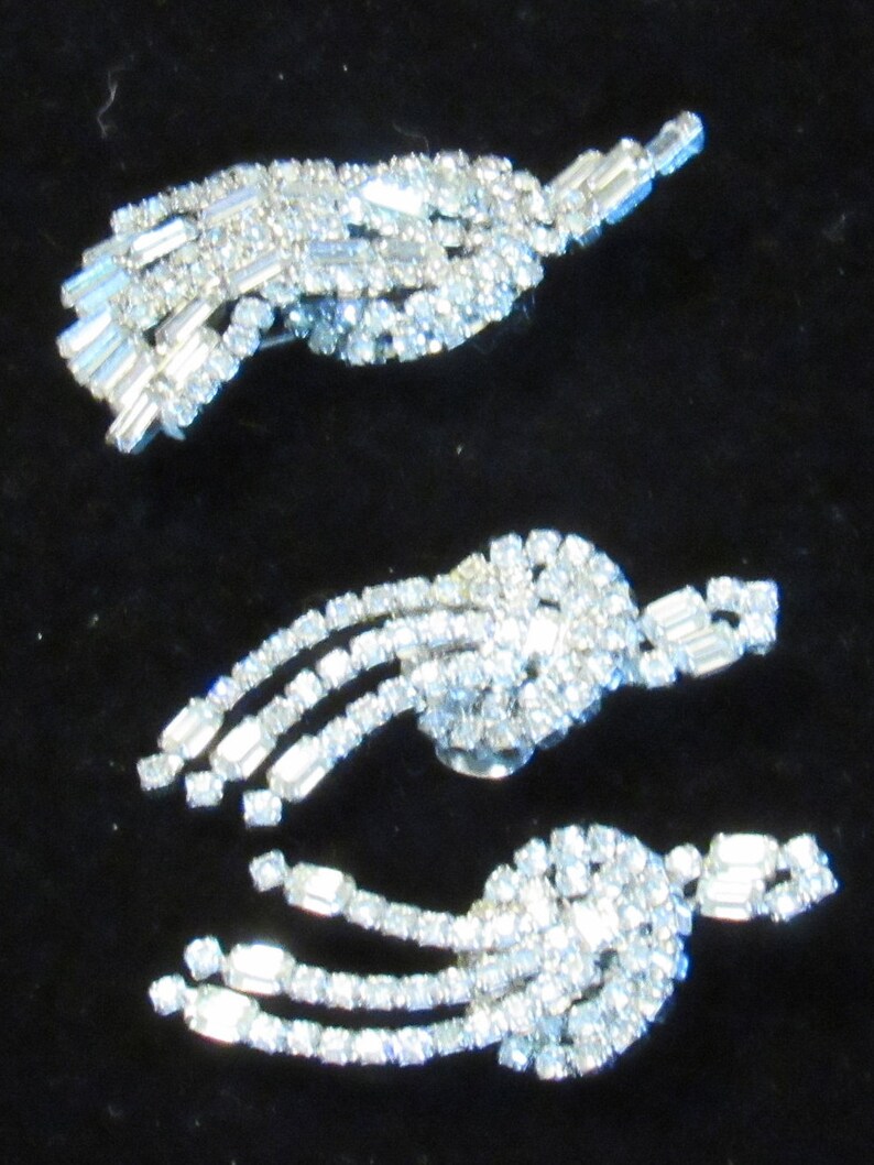 Vtg SET of BROOCH & EARRINGS or Shoe Clips High End Baguette Round Rhinestones in Silvertone image 9