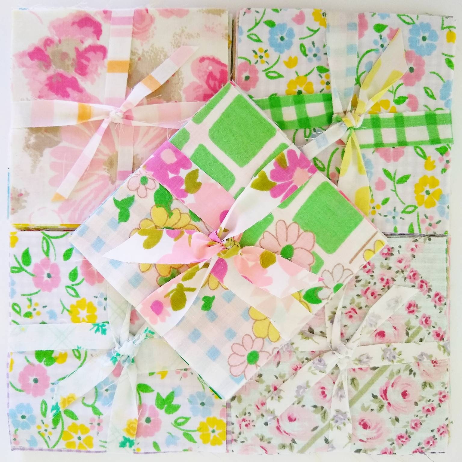 Vintage Sheet 5 inch Quilt Squares Patches 20 Pack Retro Floral Strip…