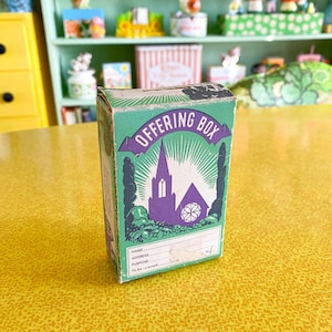 Caja de ofrendas vintage para el Domingo de Pascua, Cuaresma, cartón, iglesia cristiana, diezmo, decoración navideña retro de los años 50 y 60, verde y morado.