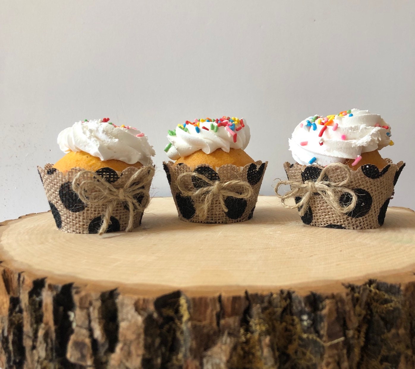 Burlap cupcake wrappers rustic cupcake wrappers wedding Etsy