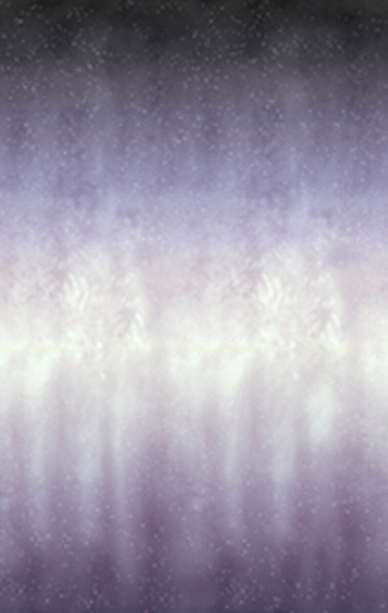 Quilting Hoffman Batik Fabric By The Half Yard Purple-Haze 1//2 Yard