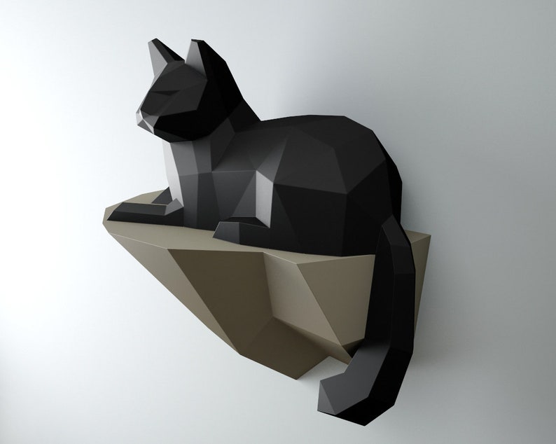 Papperspyssel Katt på en sten, Väggkonstruktion, 3D-papperspysselskulptur, Pappersmodell Katt, DIY-dekorationspresent, PDF-mönster, Djurtrofé, Pepakura bild 1