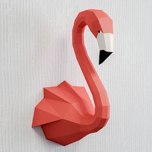 Papercraft Flamingo, scultura 3D Paper Craft, trofeo testa di animale, modello di scultura low poly, kit pdf pepakura, uccello origami, decorazioni per la casa