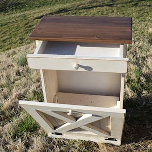 Rustic Wood Trash Can | Tilt-out  Barn Door | Flat Rustic finish | Amish handmade | 10 gallon Plastic trash can included