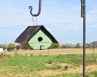Birdhouse | wren house | Reclaimed wood | Amish Handmade | Made in USA | New Green