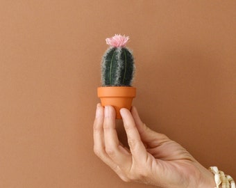 Small Cactus 1 dark green stem with pink flower in felted wool