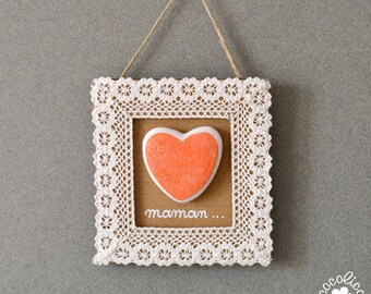 Frame cardboard and lace pebble heart orange glitter "mom"