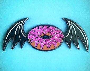 Gruselige niedliche Streusel Donut Fledermaus Emaille Glitzer Pin