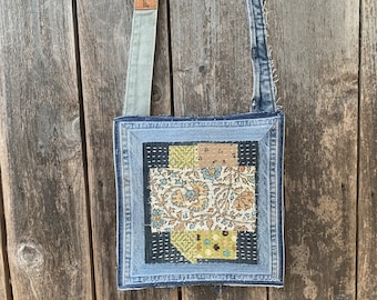 Bolso bandolera de mezclilla reciclada con parche Sashiko Boro
