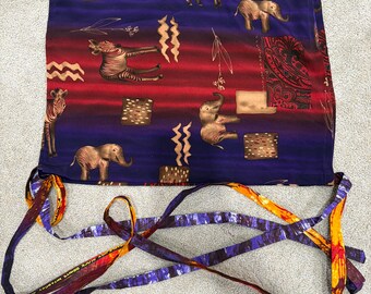 XS/S Jeffy’s Tie-Around blouse in animal print