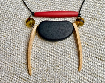 long necklace of wood, horn and resin "The Emperor"