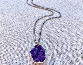 amethyst geode on 20 inch Venetian chain