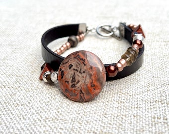 double-row bracelet #2 of agate on leather, Klimt