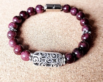 Garnet magnetic bracelet