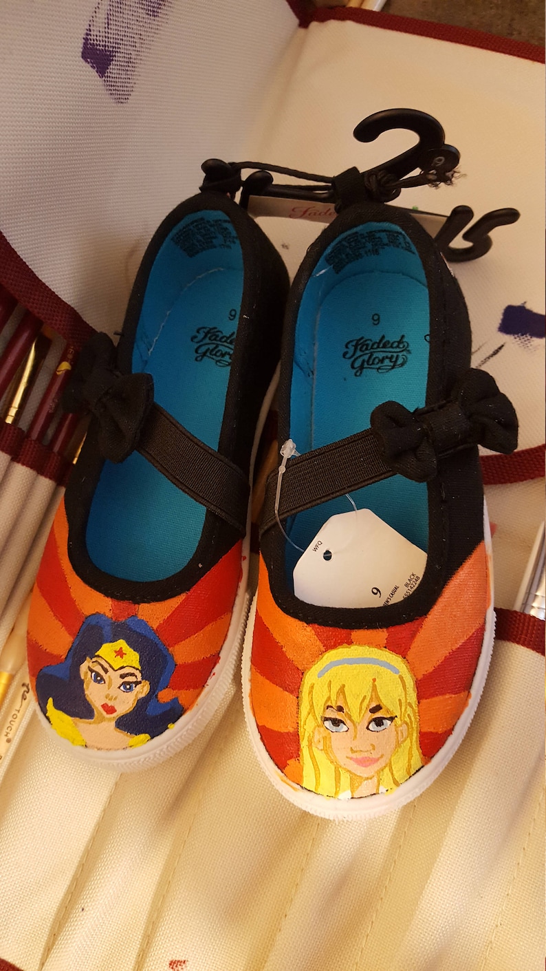 dc superhero girls shoes