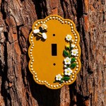 Bee Home Decor