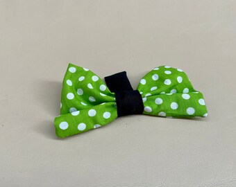 Dog/Cat Bow Ties // GREEN Polka Dots