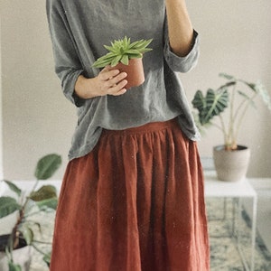 Women's linen skirt image 2