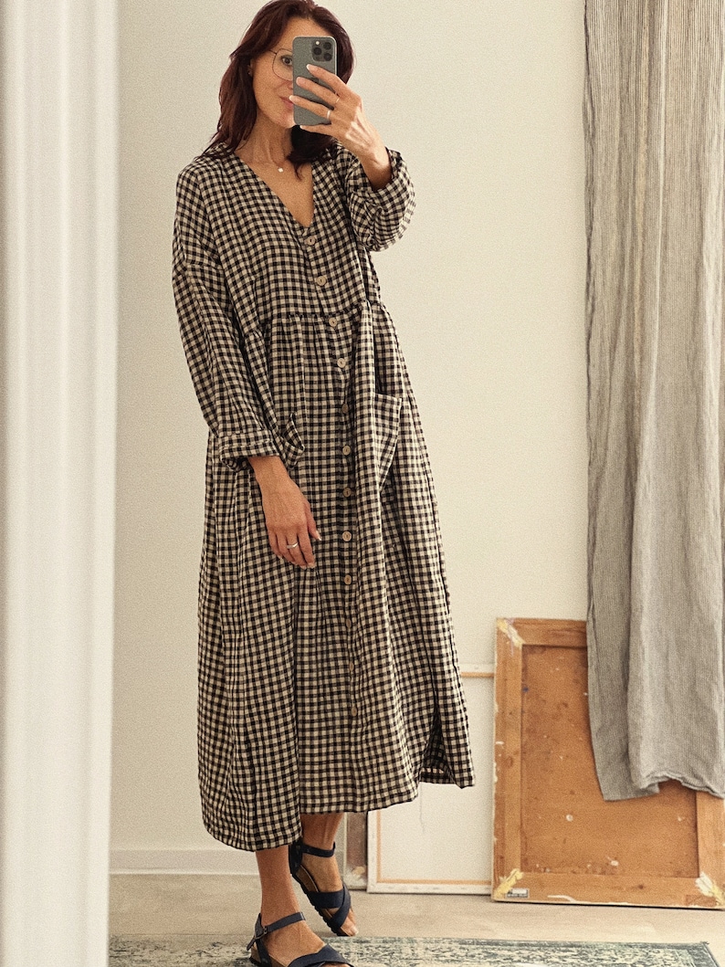 Women's linen buttons oversized dress V-neck long sleeve image 3