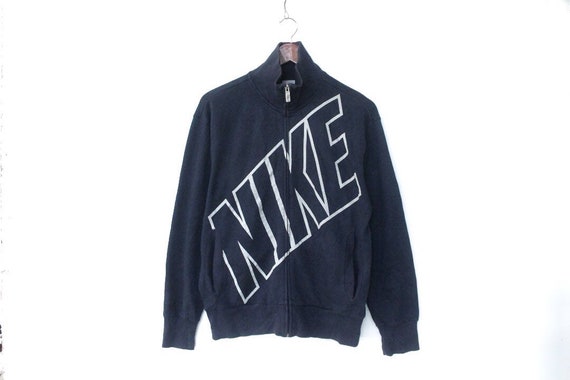 nike training sweatshirt