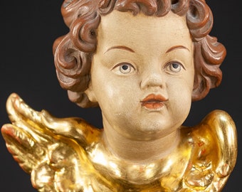 Vieille Figurine En Bois - Putto Avec Fruits (ange Chérubin) - Sculpté Et Doré - 45 Cm