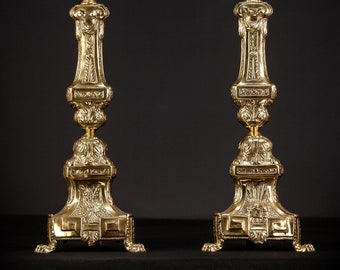 Paire de bougeoirs anciens du 18ème siècle | Deux bougeoirs en laiton | Appliques d'église des années 1700 | Grand 26 po./66 cm