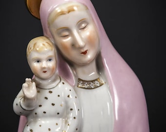 Beautiful madonna with Child Jesus Vintage Porcelain Statue Virgin Mary Christ _