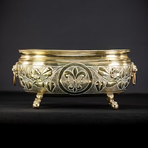 Jardiniere Gilded Brass Antique | French 1800s Planter | Baroque Table Centre Piece with Bronze Claw and Ball Feet | 16.5” / 42 cm Large