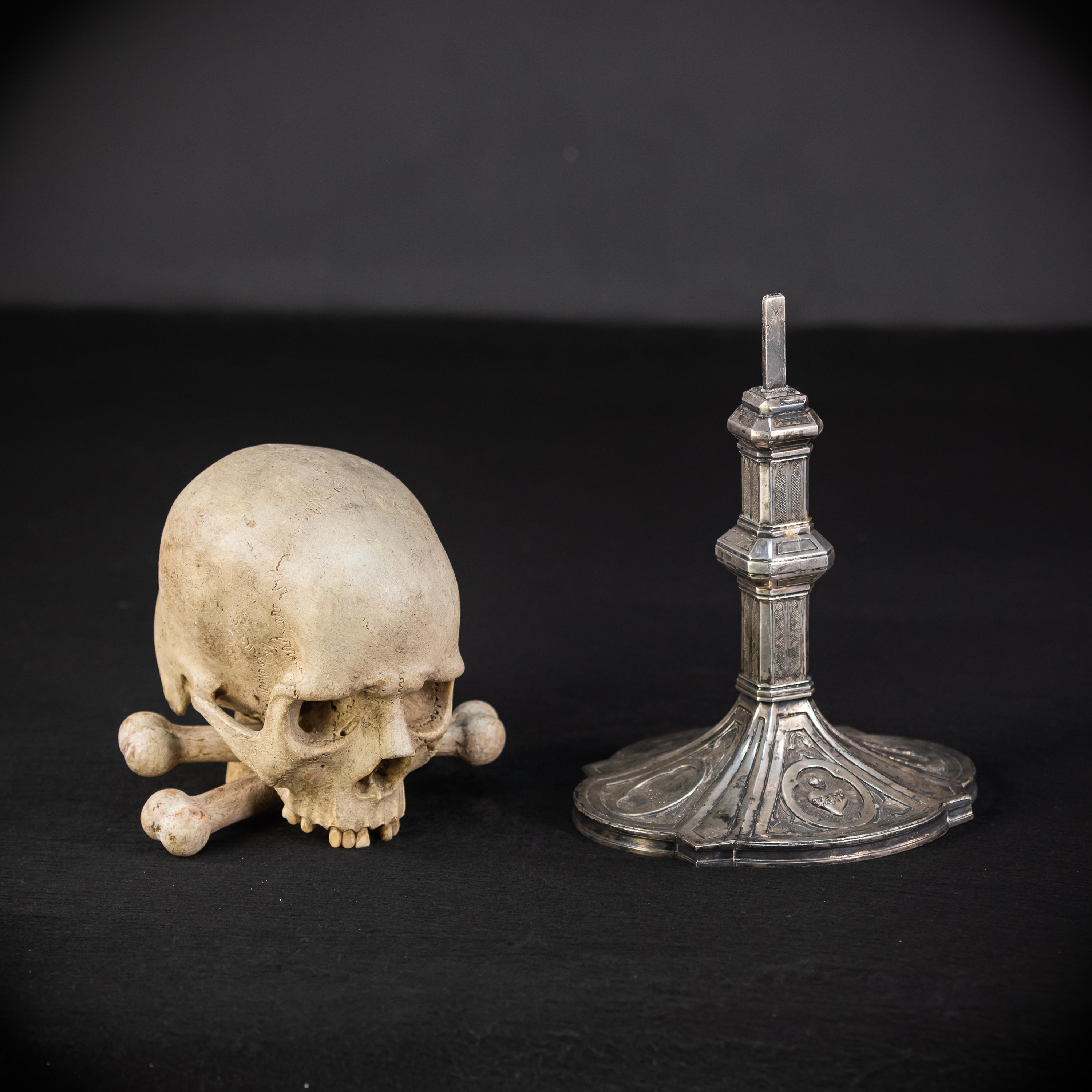 Antique Memento Mori | French 1700s Wood Carving Skull and Crossbones ...