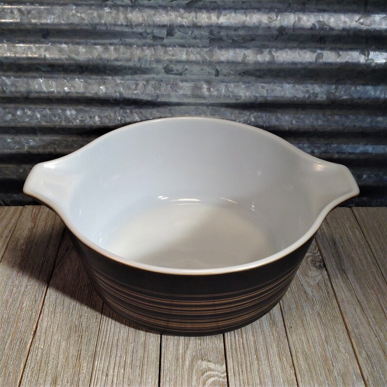 Dark Brown w Brown Lines Graffito Pottery Feel Dish Pyrex TERRA Casserole 2.5 Quart 475 Vintage Pyrex Cinderella Round Casserole Bowl