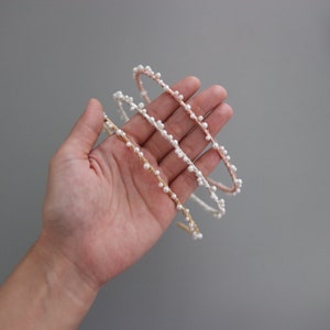 White pearly headband, Small pearl wedding headband, Minimal pearl thin headband, Pearl headpiece