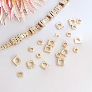 Perline distanziatrici piatte quadrate in ottone placcato oro 14/18 carati, 2-4 mm, resistenti all'ossidazione, per la creazione di gioielli, rondelle scorrevoli per accessori fai da te.