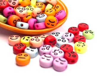 Smiley Face Emoticons Runde flache Perlen, 7mm Emoji Perlen, Happy Face Perlen, Kunststoff Runde Perlen, 100 Stk. Rot, Gelb, Blau, Grün, Rosa