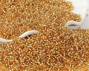 Gold Lined winzige Rocailles, 2 mm 12/0 Charlotten Rocailles rund klein Glas, 1000 Stück