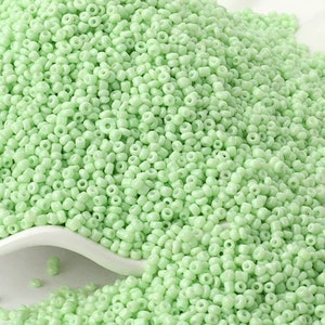 Perline di semi opache verde chiaro, piccole perle rotonde in vetro 12/0 da 2 mm, 1000 pezzi