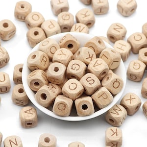 Holzbuchstaben Perlen - 12 mm im Quadrat, Alphabet Würfel Perlen, Großloch Perlen Buchenholz, 26 Stück, umweltfreundlich