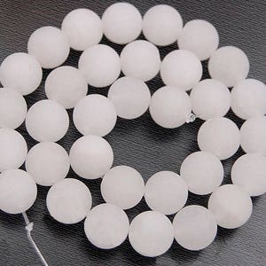 Cuentas de cuarcita blanca mate natural, cuentas de piedras preciosas, cuentas naturales redondas de 4 mm, 6 mm, 8 mm, 10 mm y 12 mm, cuentas de piedra