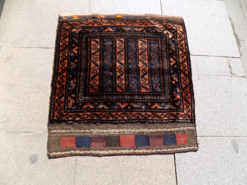 Square Rug,Small Kurdish Carpet,Ethnic Rug,2.1 Ftx2,2 Ft,67x70cm,Vintage Rug,Tribal Rug,Wool Rug,Accent Rug,Home Decor Rug,Area Rug
