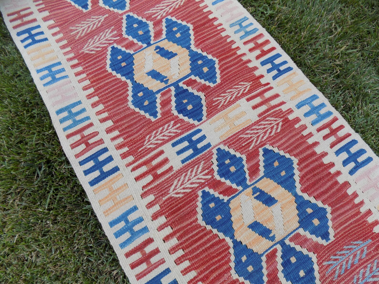 Short Kilim RunnerRunner RugGeometric Kilim Runner Etsy