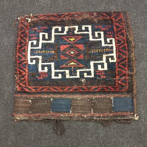 Antik kurdisk Torba-ullmatta: Tribal Baluch Mini-matta, (15 x 14 tum)