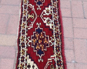 Handmade Kurdish Wool Rug: 1.1"x4.4' Vintage Bohemian Doormat