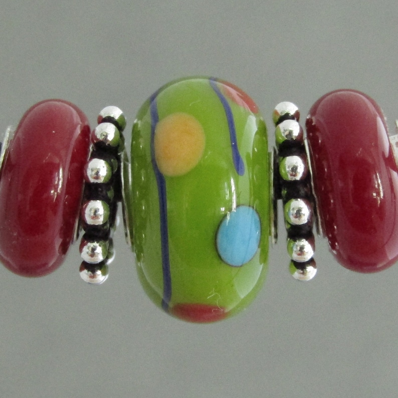 Kiwi Green Dot Changeable Bead Necklace