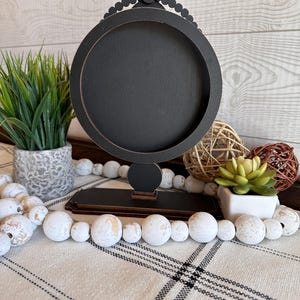 Interchangeable Farmhouse Style Round Tabletop Sign Holder
