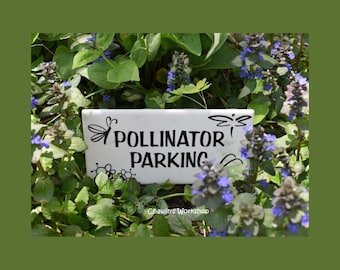 Pollinator Parking - Funny Garden Sign, Pollinator Garden Free Ship Domestic Mother's Day Father's Day Gift for Gardener Chawin's Workshop